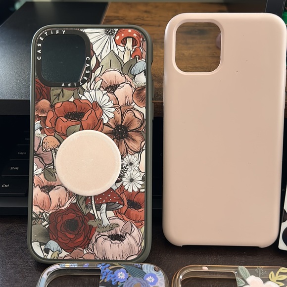 8 iPhone 11 Pro cases with pop sockets. Two Castify. Two rifle paper - Picture 4 of 6